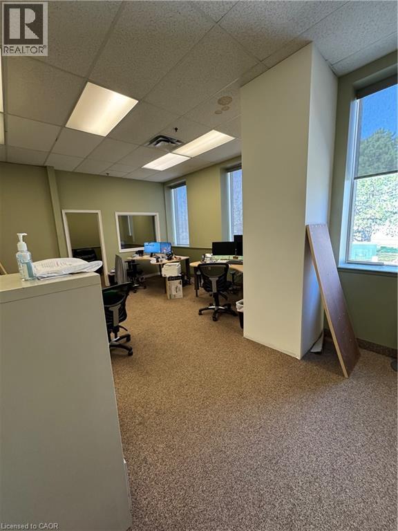 4380 SOUTH SERVICE Road Unit# 16, Burlington, Ontario, L7L5Y6 — Photo 2