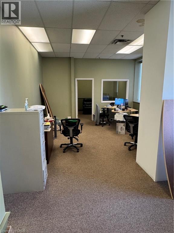 4380 SOUTH SERVICE Road Unit# 16, Burlington, Ontario, L7L5Y6 — Photo 3