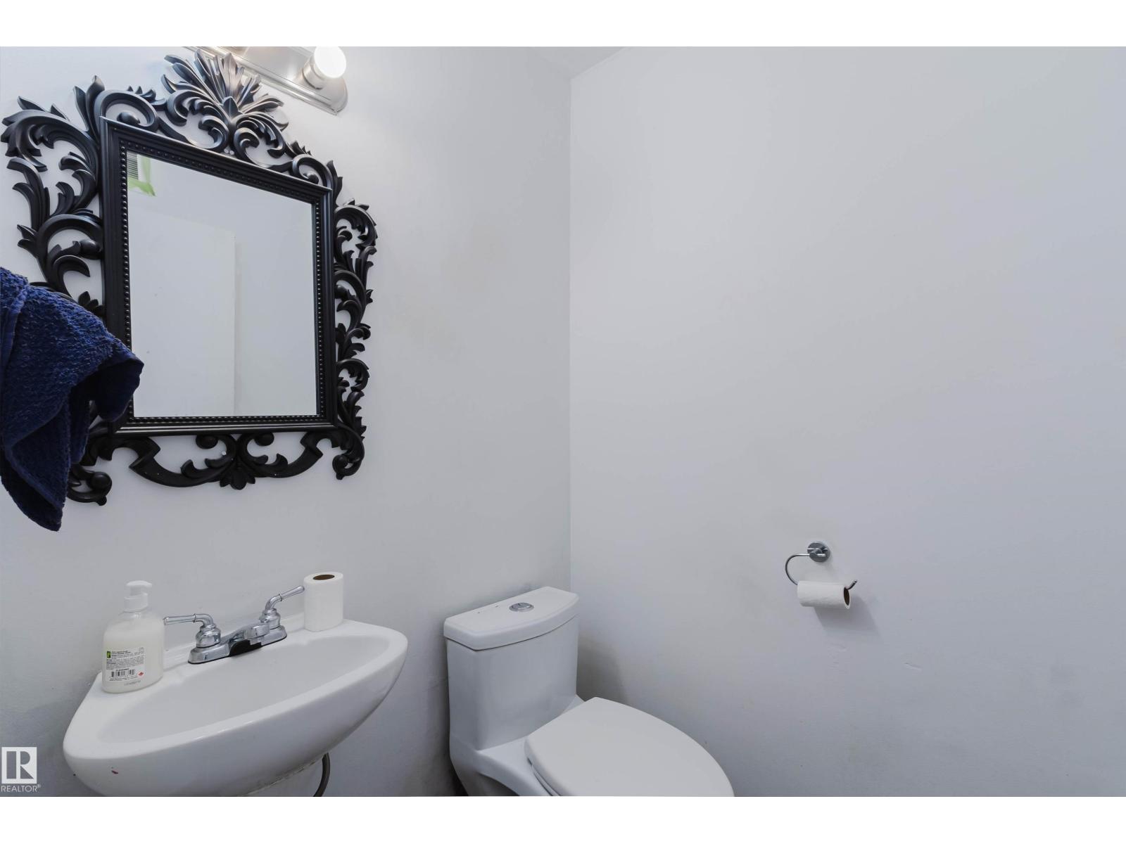 218 VILLAGE ON THE GR NW, Edmonton