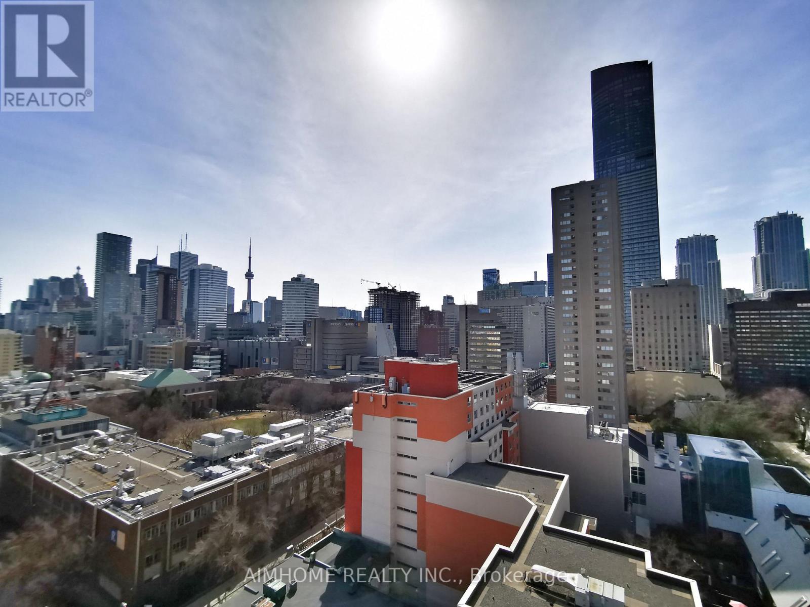 Listing photo of 1311 - 89 MCGILL STREET