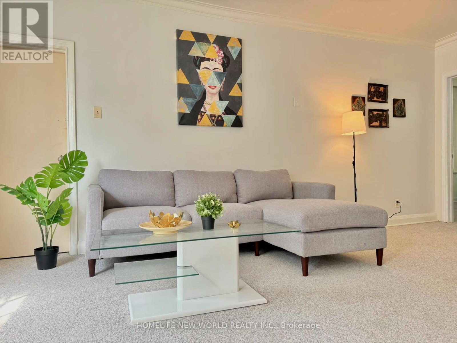 1563 BATHURST STREET - 9