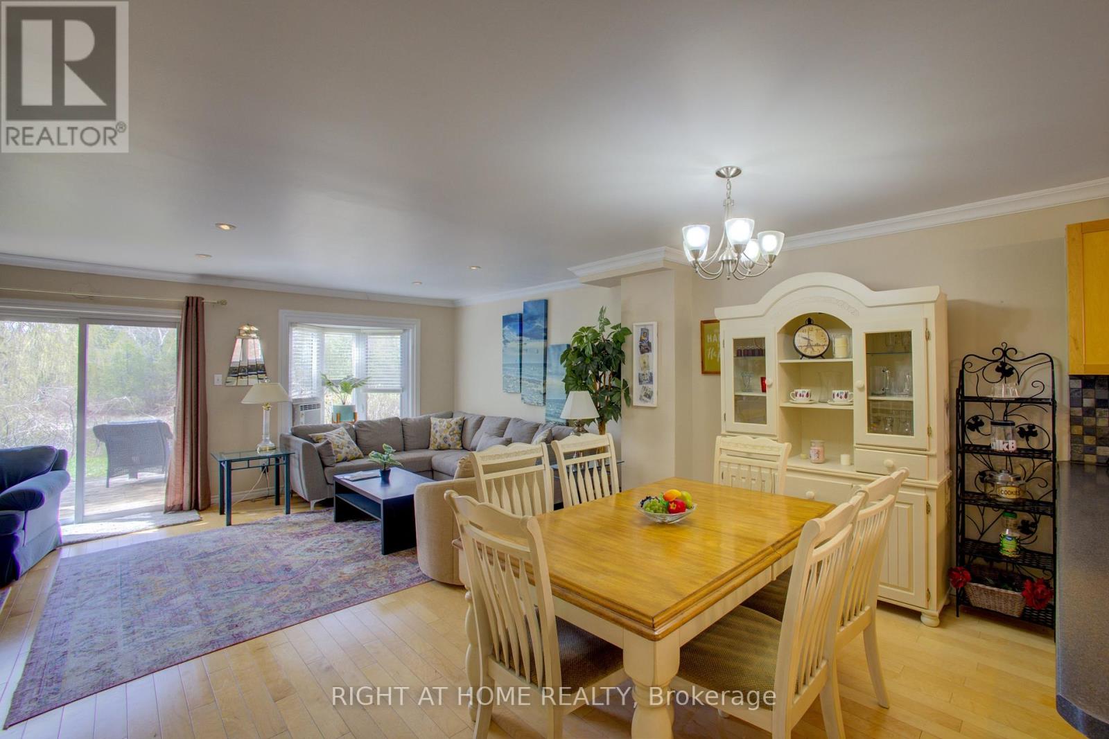 #17 39 28TH STREET S - 10