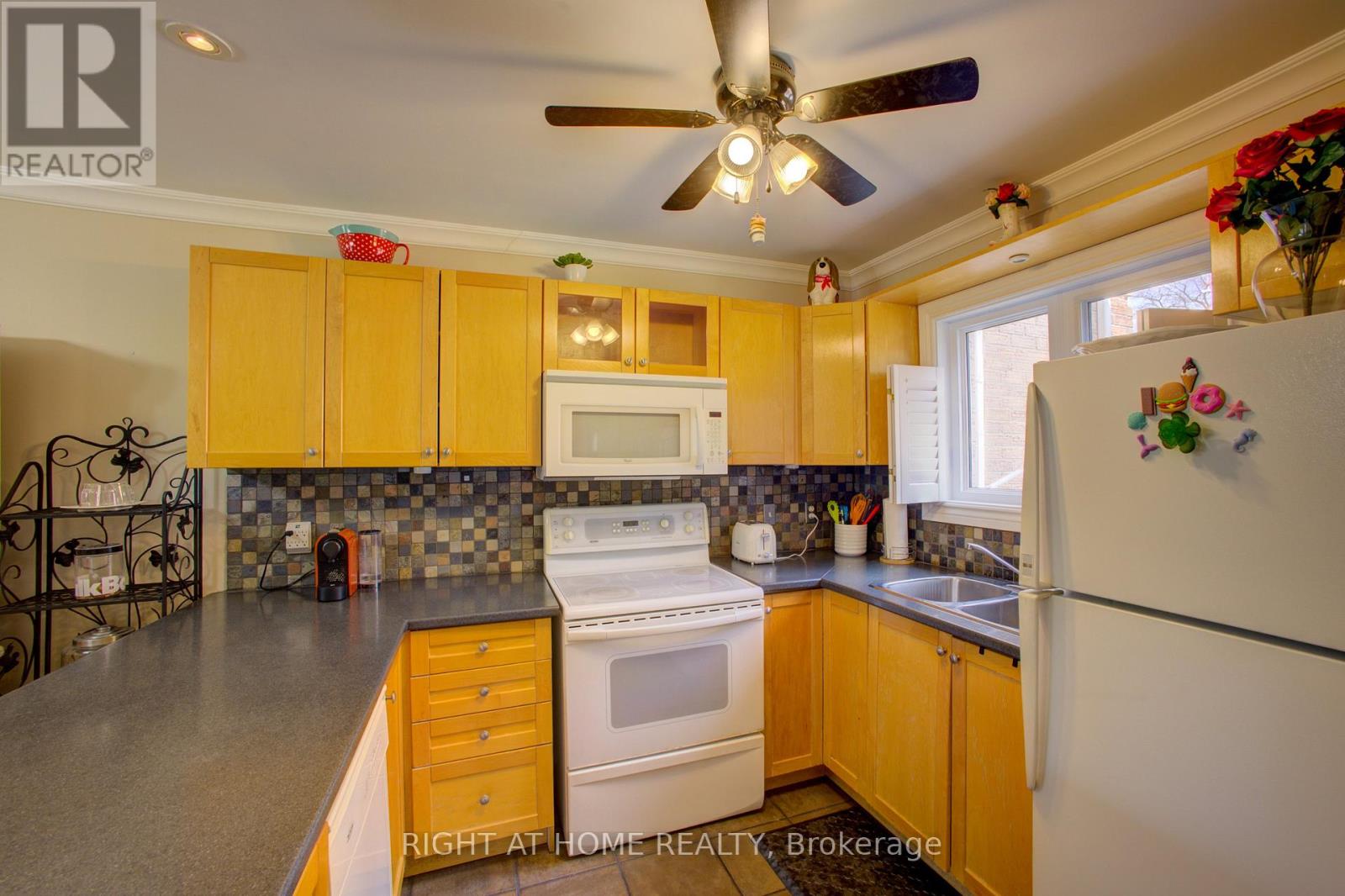 #17 39 28TH STREET S - 6