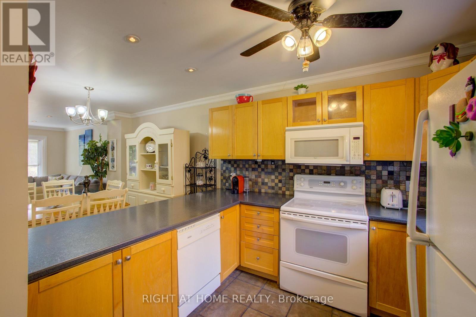 #17 39 28TH STREET S - 7