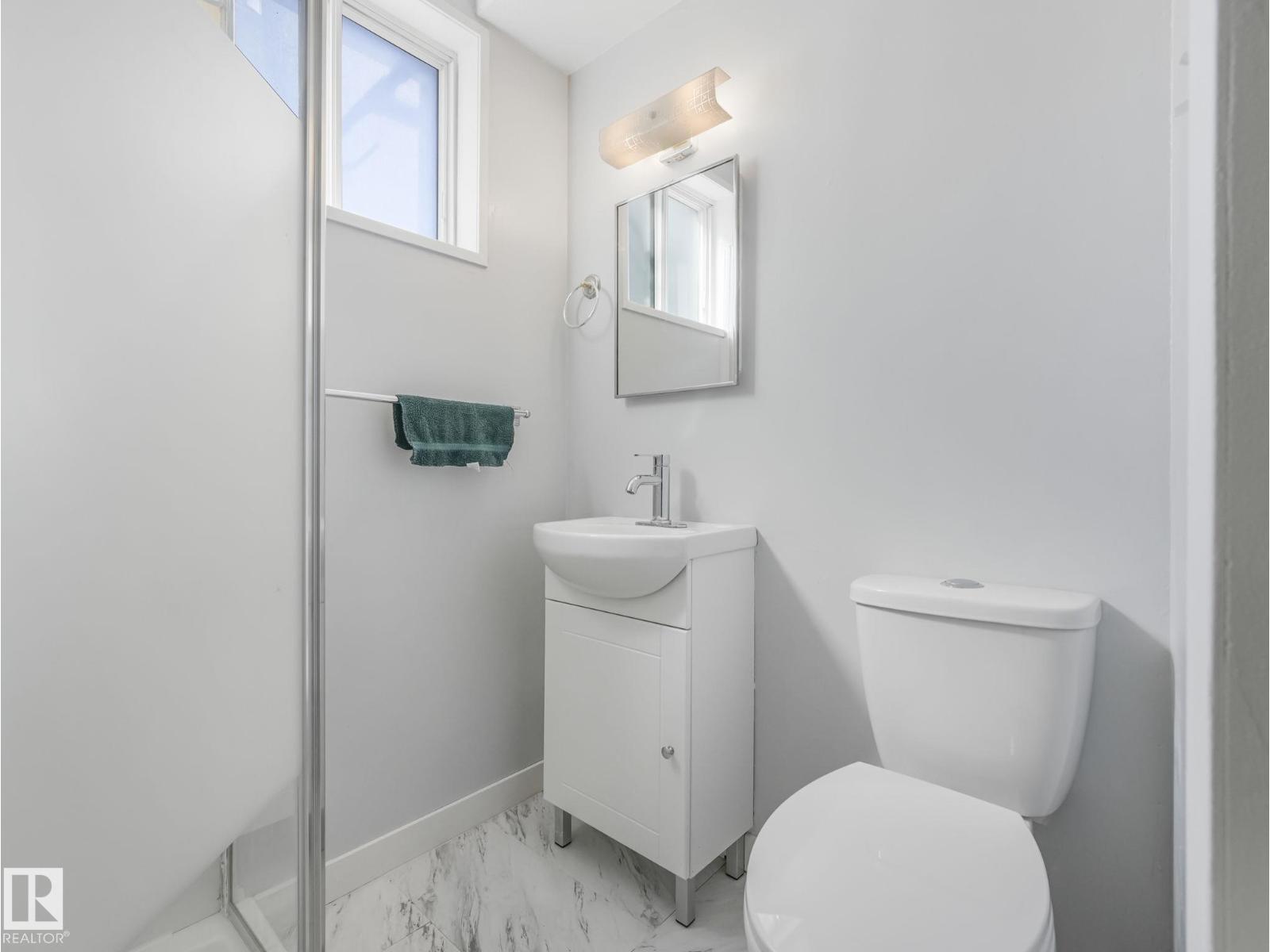 11523 136 ST NW, Edmonton