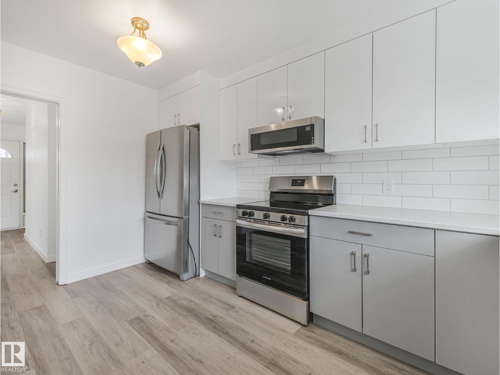 11523 136 ST NW, Edmonton