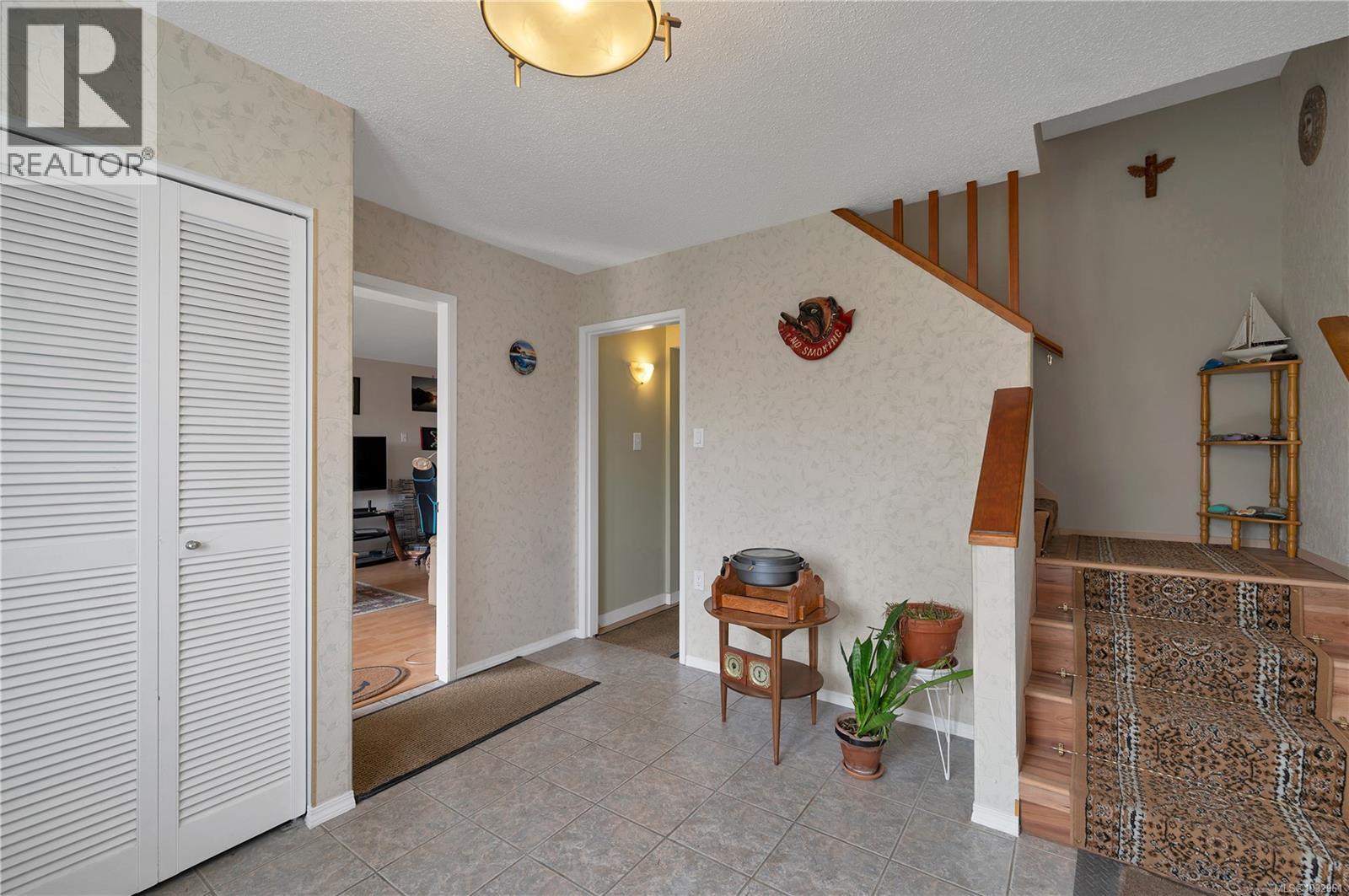 208 Alder St S - 22