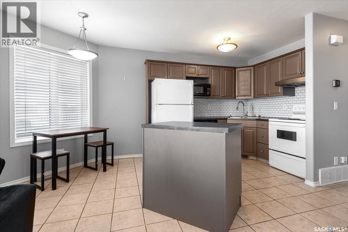 #4044 Buckingham DRIVE E - 5