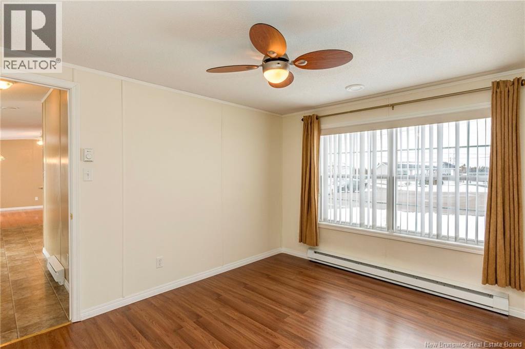 15 Springfield Court - 17