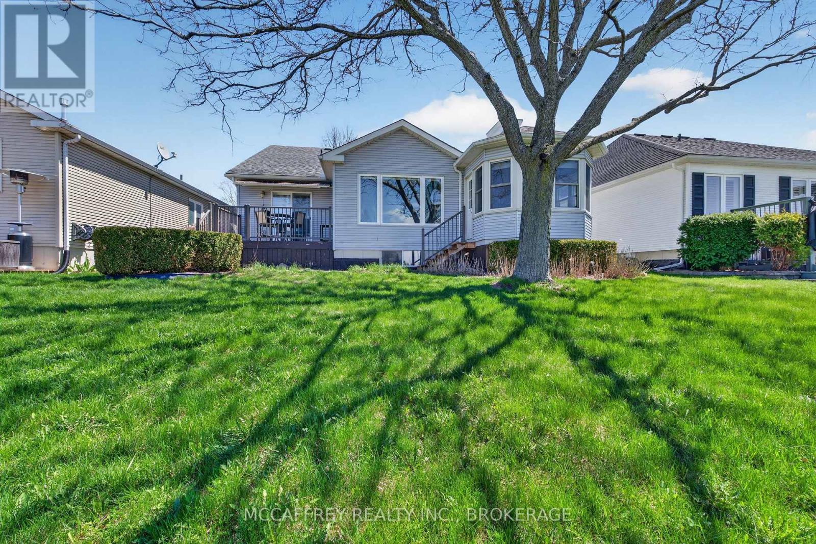 15 ABBEY DAWN DRIVE - 34