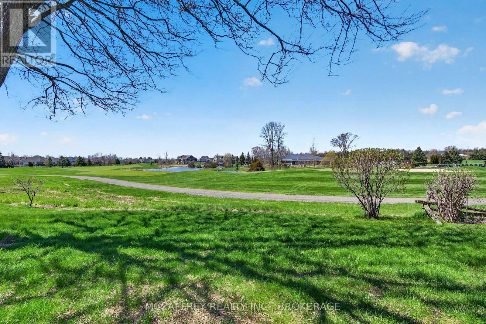 15 ABBEY DAWN DRIVE - 36