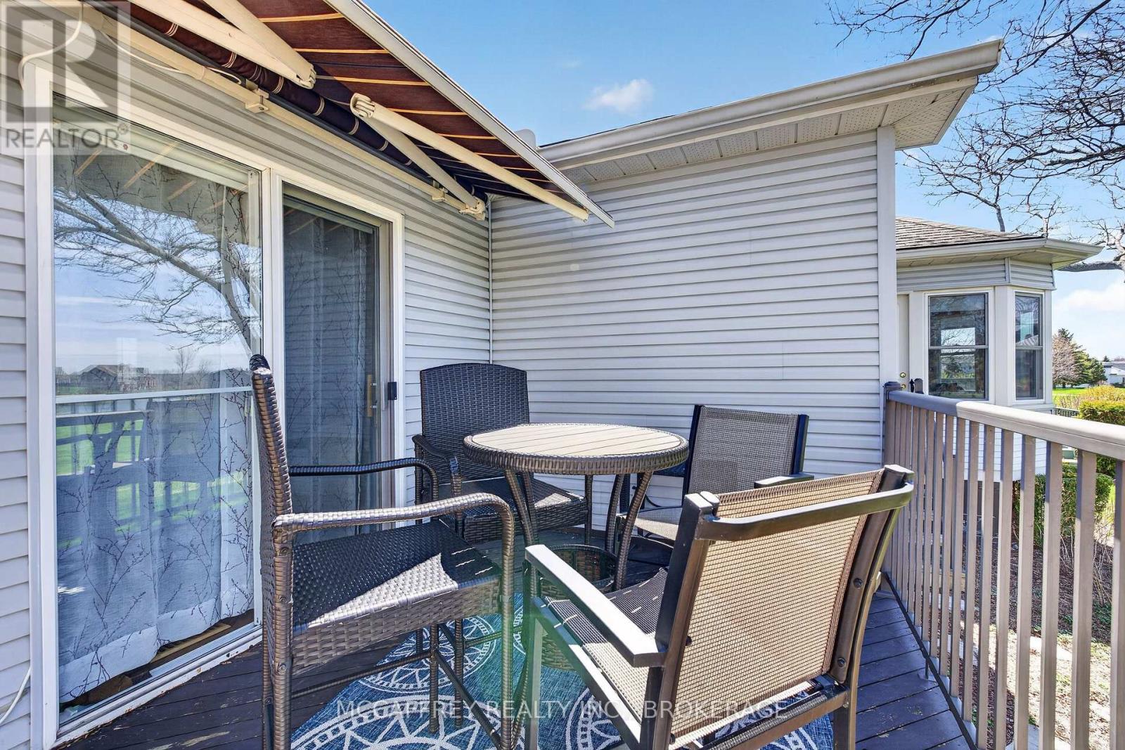15 ABBEY DAWN DRIVE - 33
