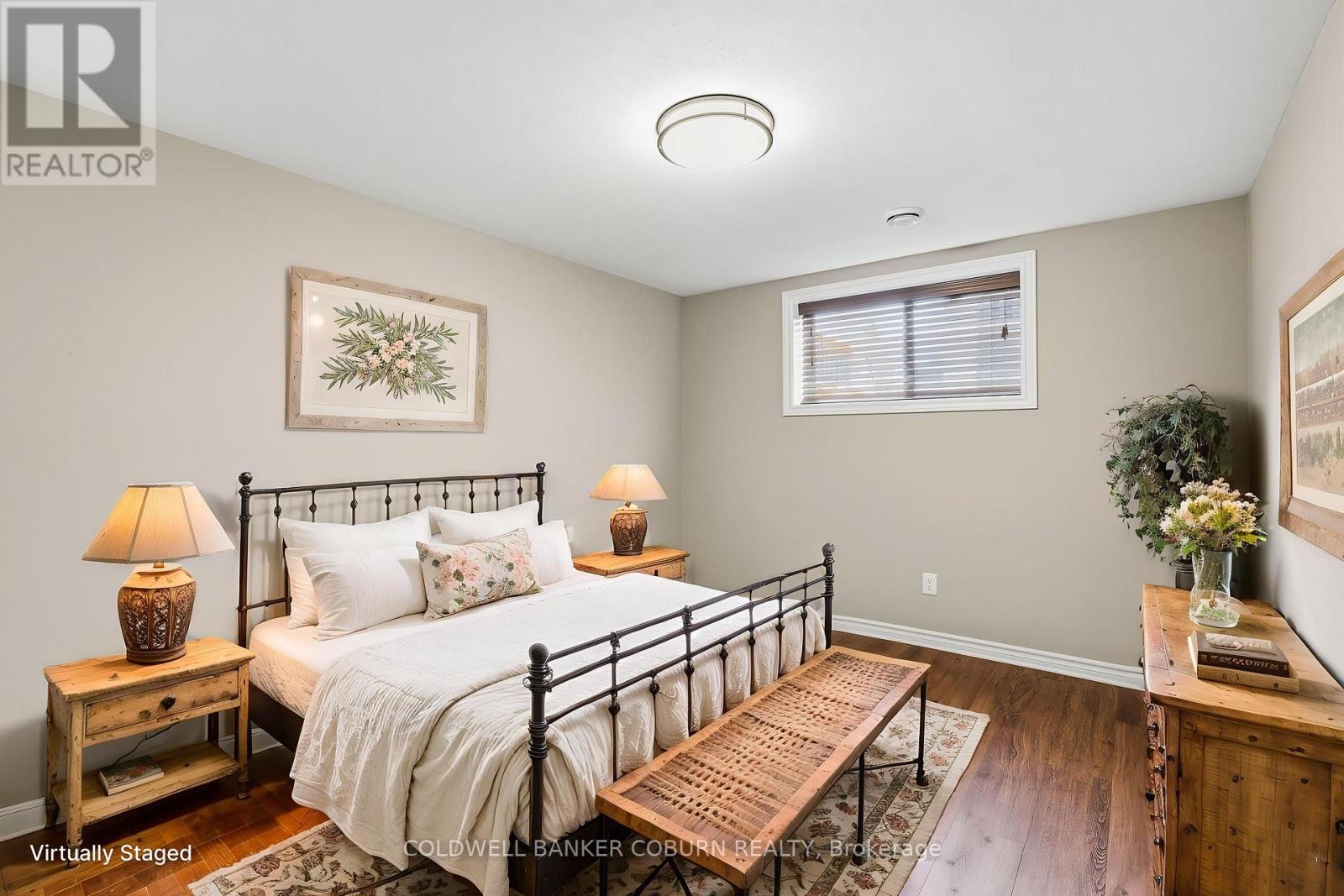 213 OXFORD STREET W - 42