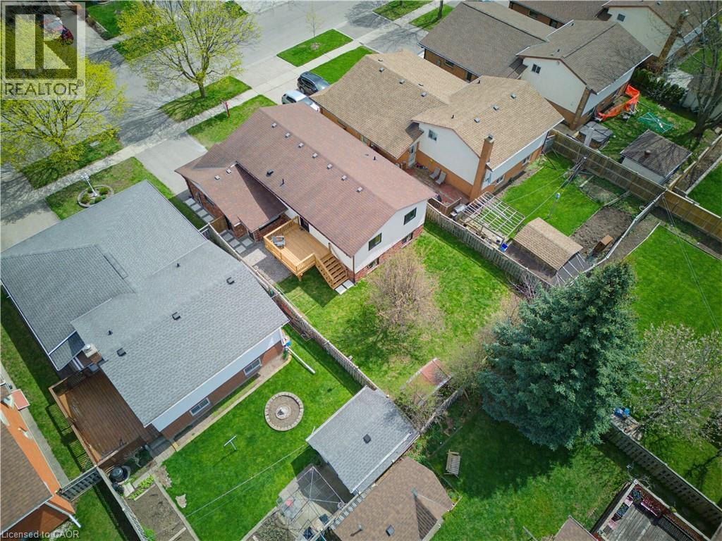 99 OAKHURST Crescent, Kitchener, Ontario, N2B3K2 — Photo 37