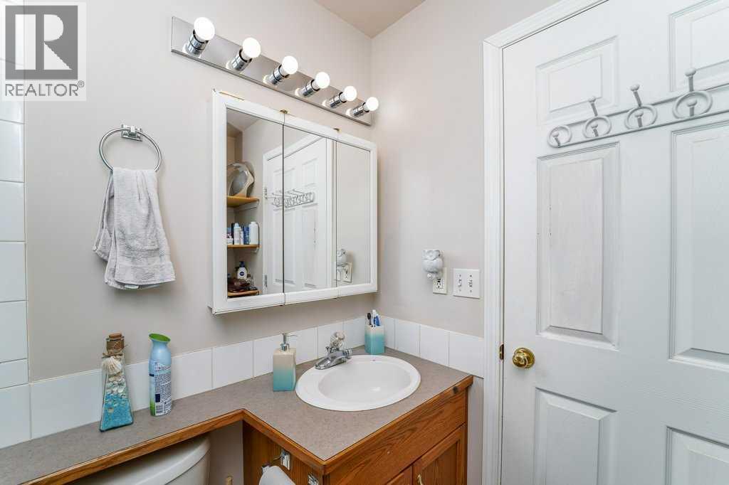 4912 56 Street, Innisfail