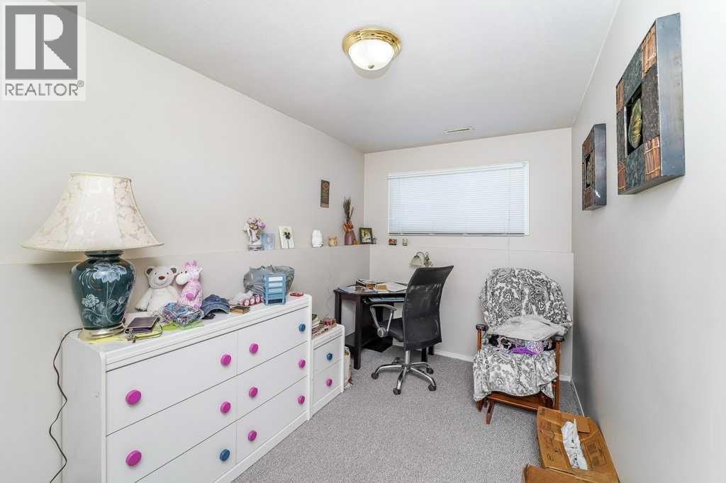 4912 56 Street, Innisfail