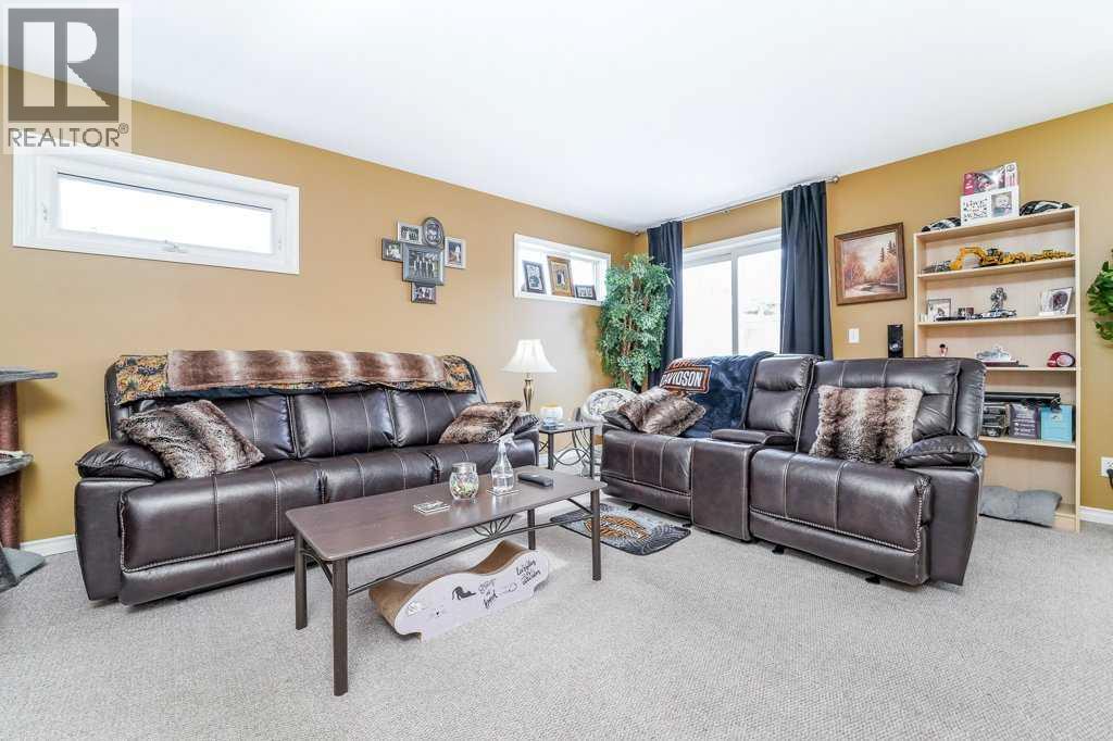 4912 56 Street, Innisfail