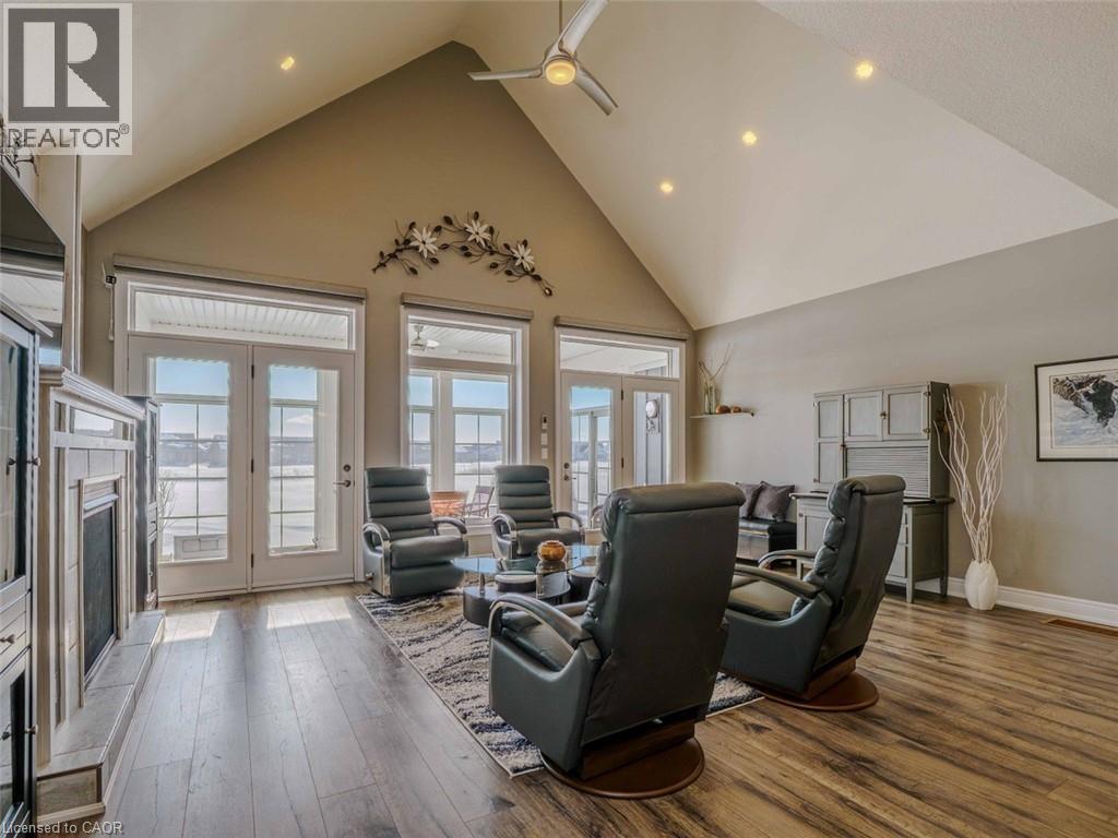 172 SCHOONER Drive - 15
