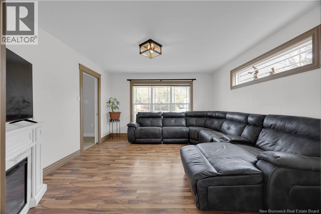 37 Squire Drive - 8