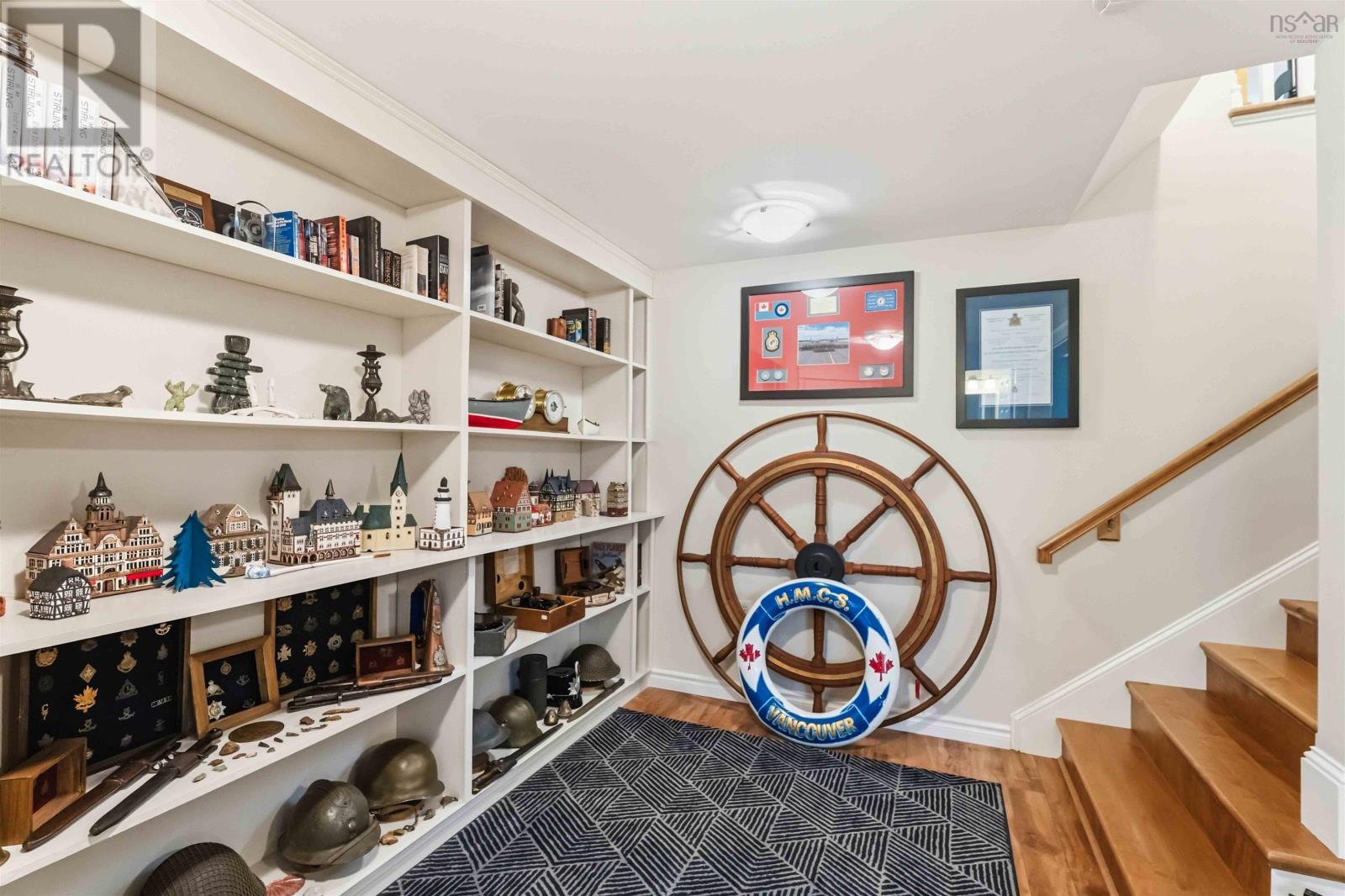 Property 32 of 50 of 102 Dr Lewis Johnston Street