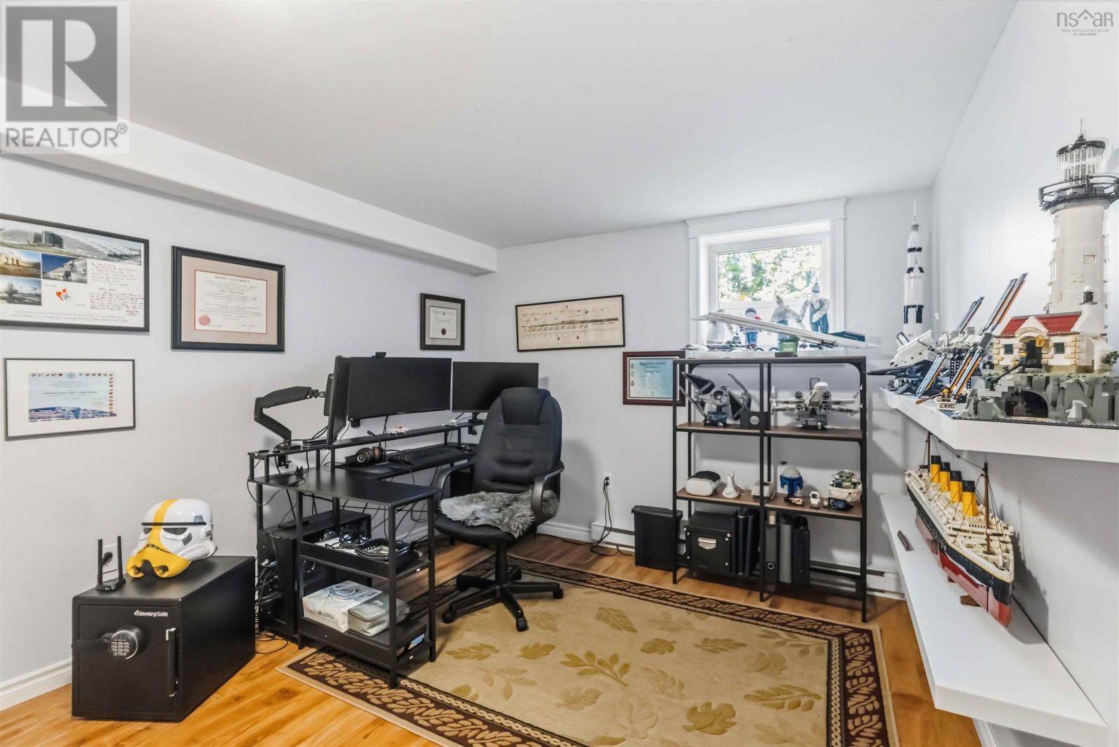 Property 39 of 50 of 102 Dr Lewis Johnston Street