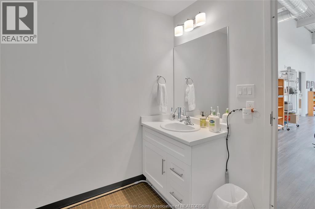 2109 OTTAWA STREET Unit# 210, Windsor, Ontario, N8Y1R8 — Photo 15