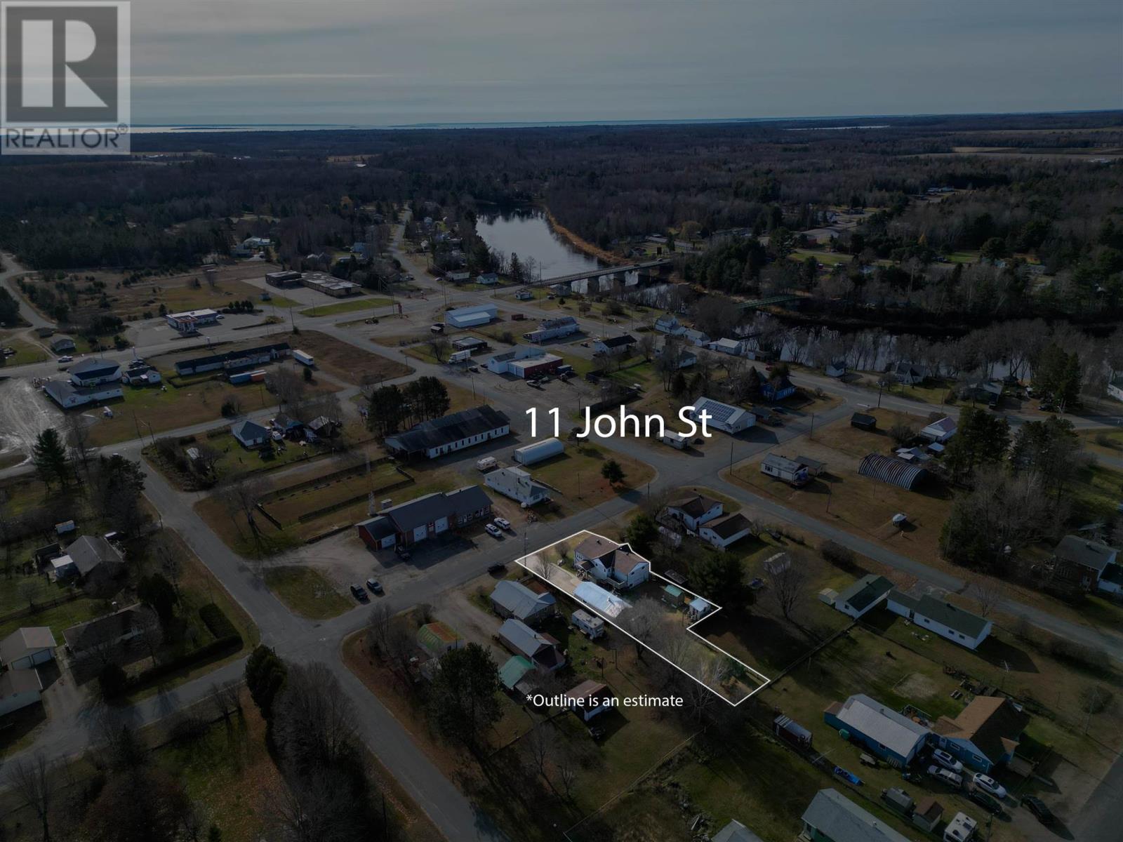 11 John ST, Iron Bridge, Ontario, P0R1H0 — Photo 2