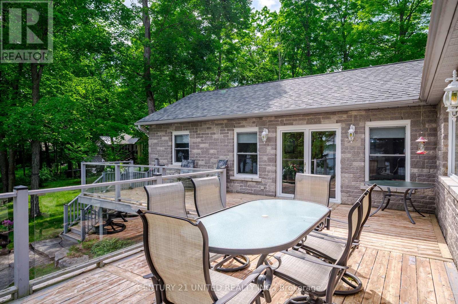 3069 CLEAR LAKE ROAD W - 40
