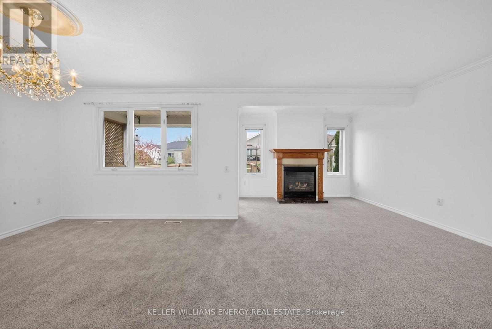 51 ELMDALE DRIVE - 13