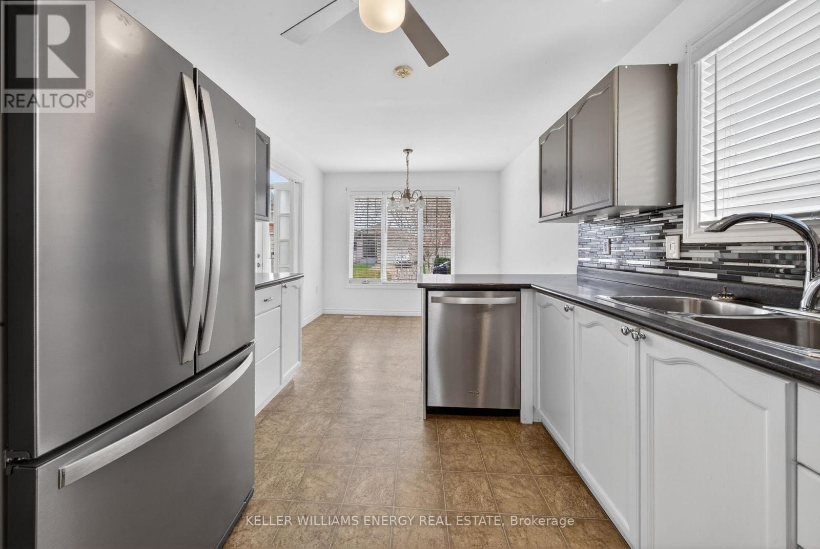 51 ELMDALE DRIVE - 24