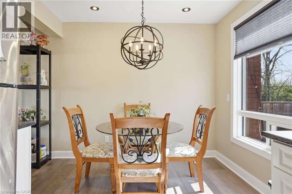 282 ROACH Avenue - 17