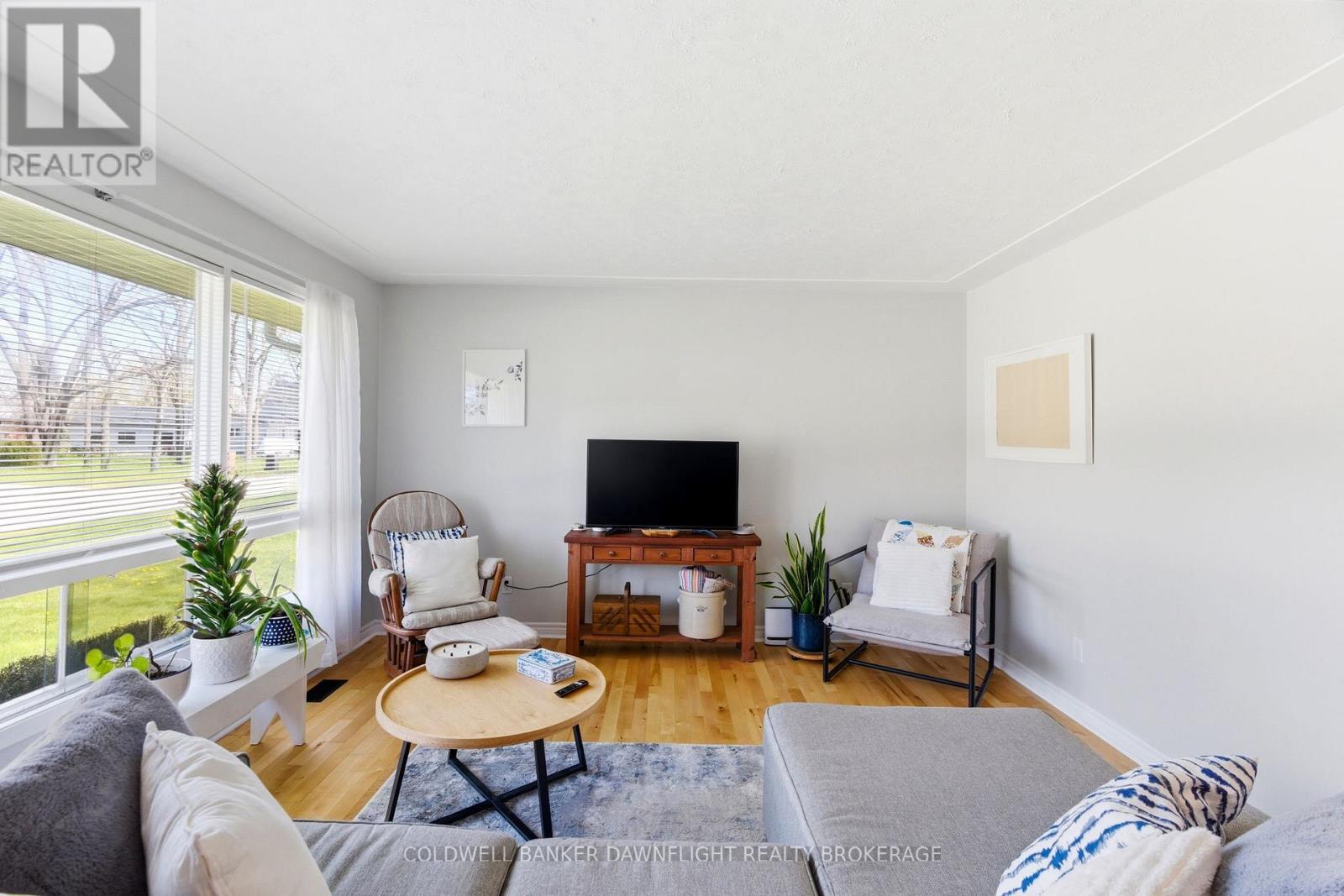 195 BETHANY STREET - Image 10