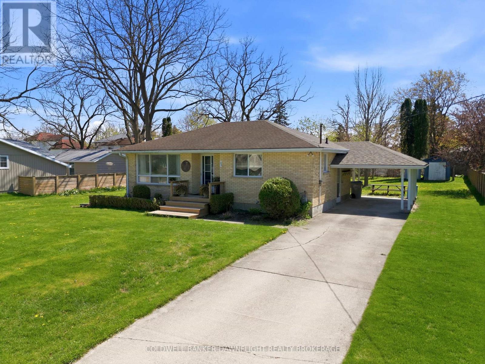 195 BETHANY STREET - Image 3