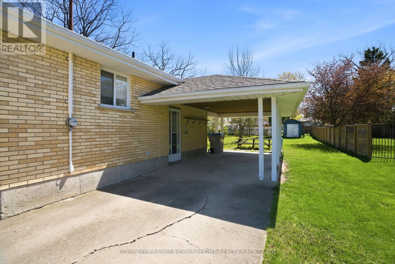 195 BETHANY STREET - Image 35