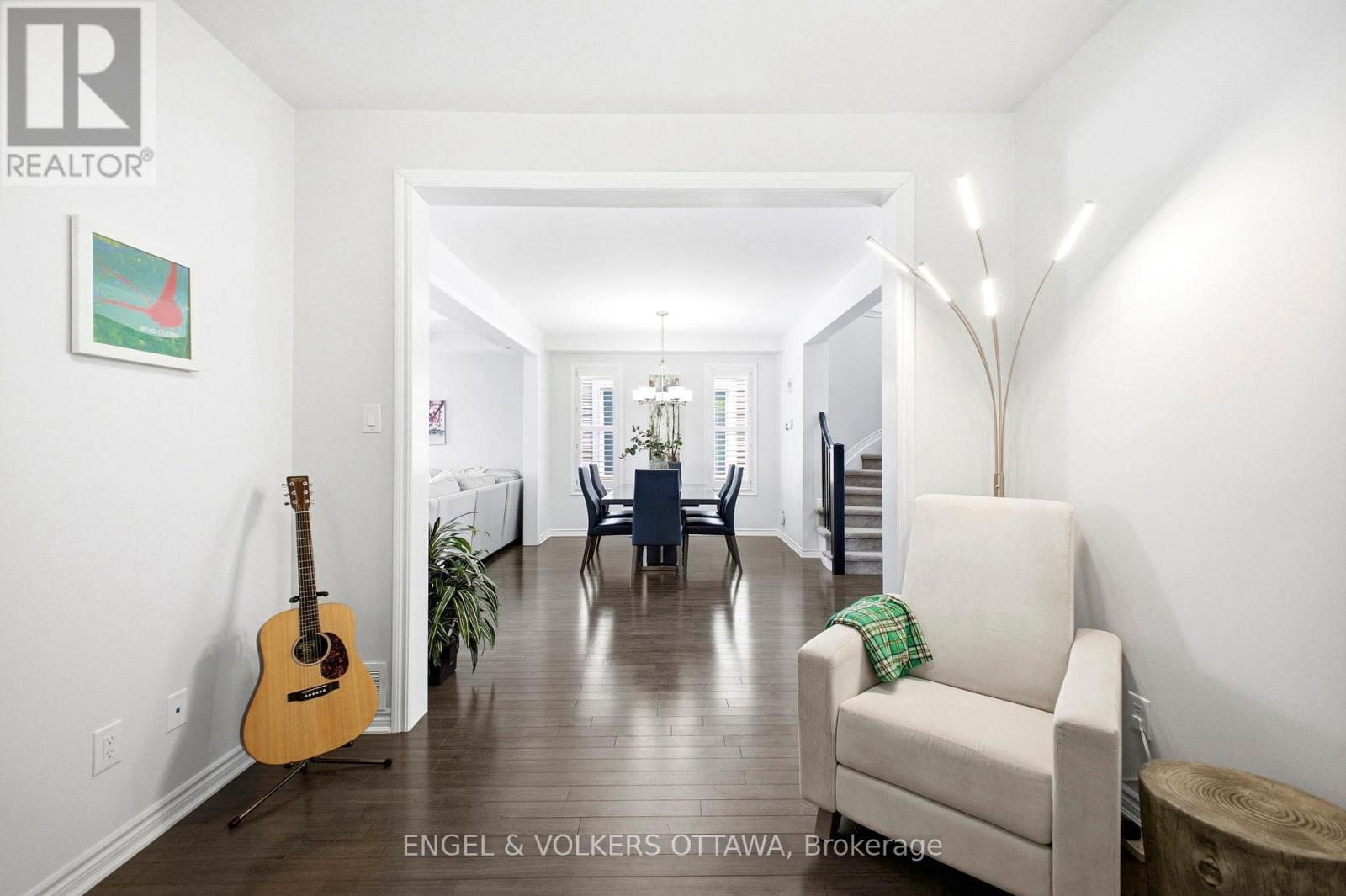 252 RUE DES SOLDATS RIENDEAU STREET - 18