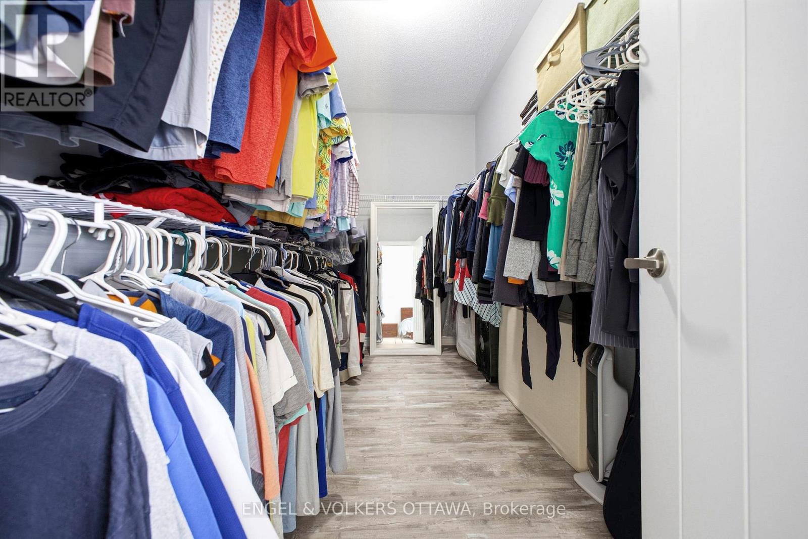 252 RUE DES SOLDATS RIENDEAU STREET - 25
