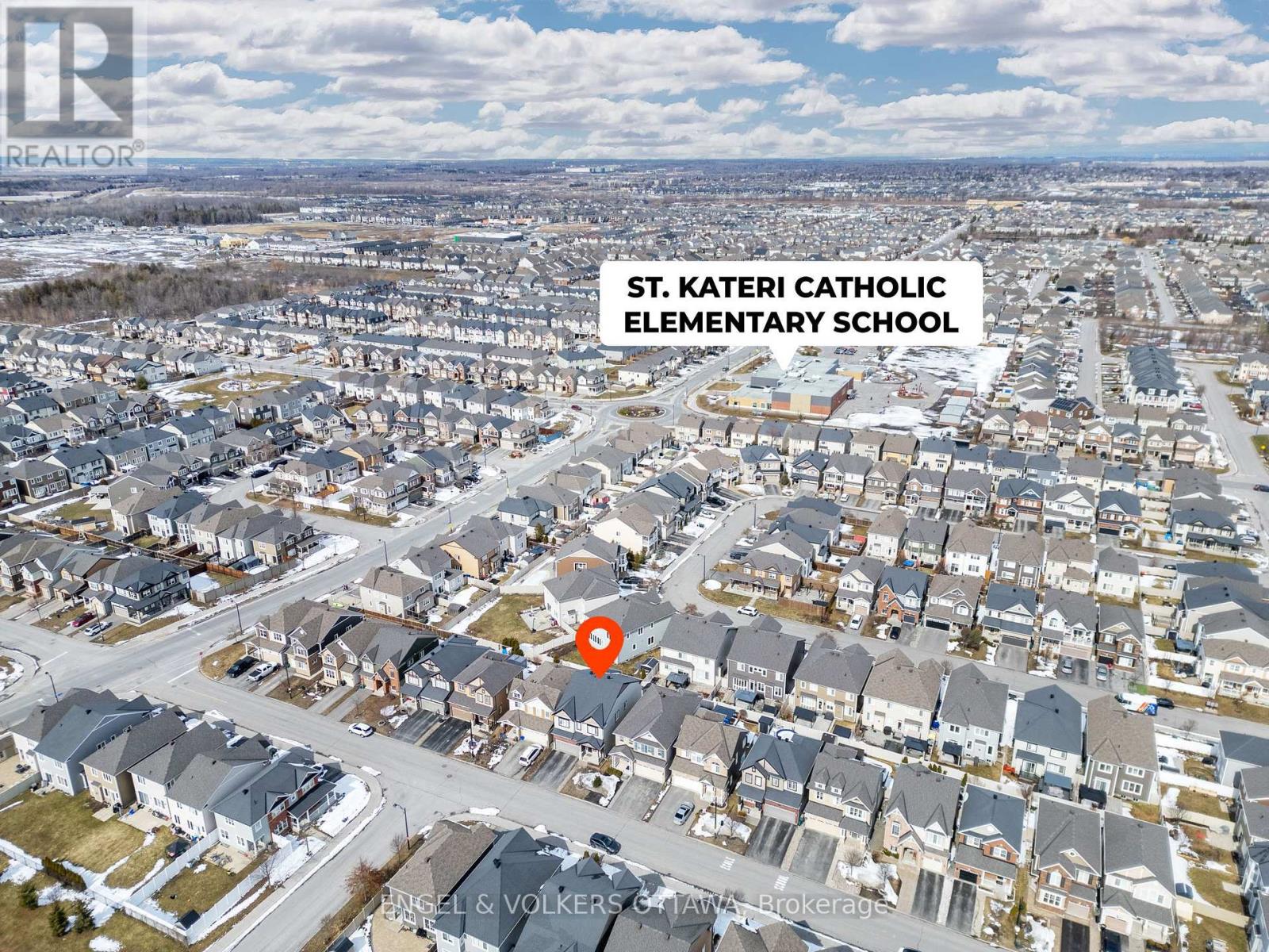 252 RUE DES SOLDATS RIENDEAU STREET - 46