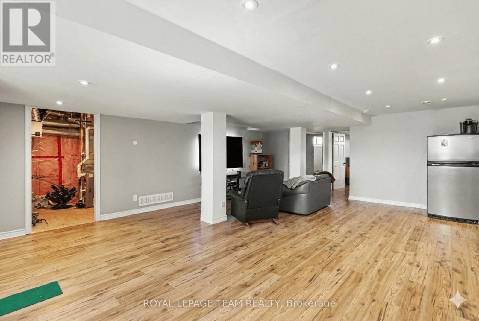 4038 CALBRENT WAY - 21