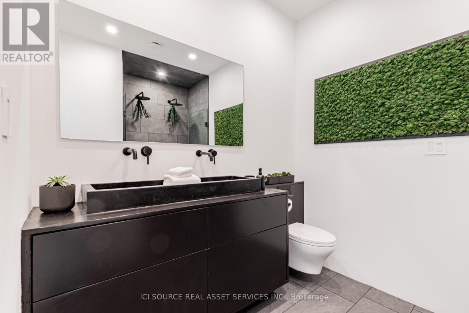 44 MASSEY STREET - 25