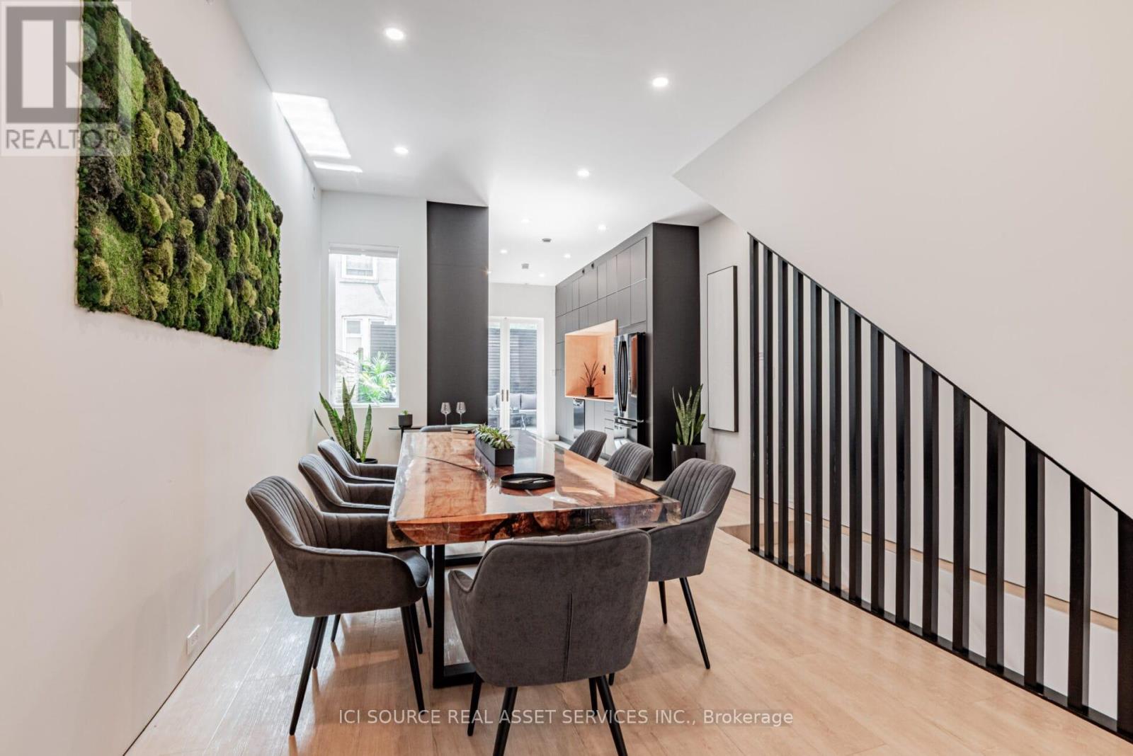 44 MASSEY STREET - 8