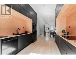 Kitchen - 44 Massey Street, Toronto, ON M6J2T4 Photo 11