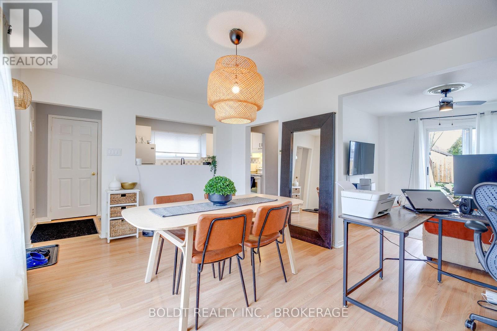 4365 SECOND AVENUE - 7