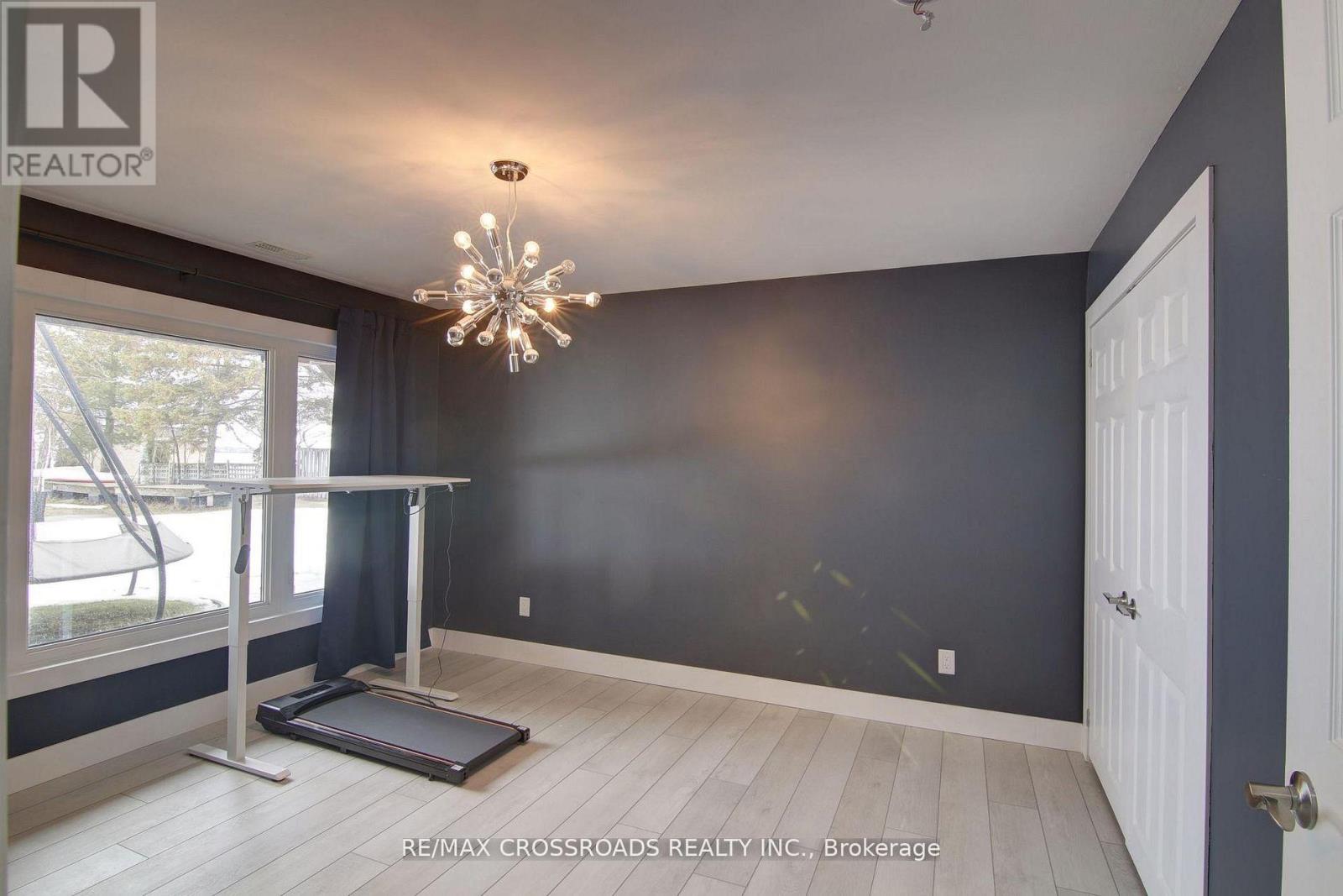 8 WILLIAMS POINT ROAD — photo 30