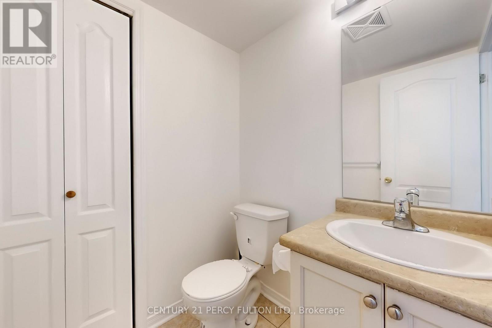 #308F 45 STRANGFORD LANE - 13
