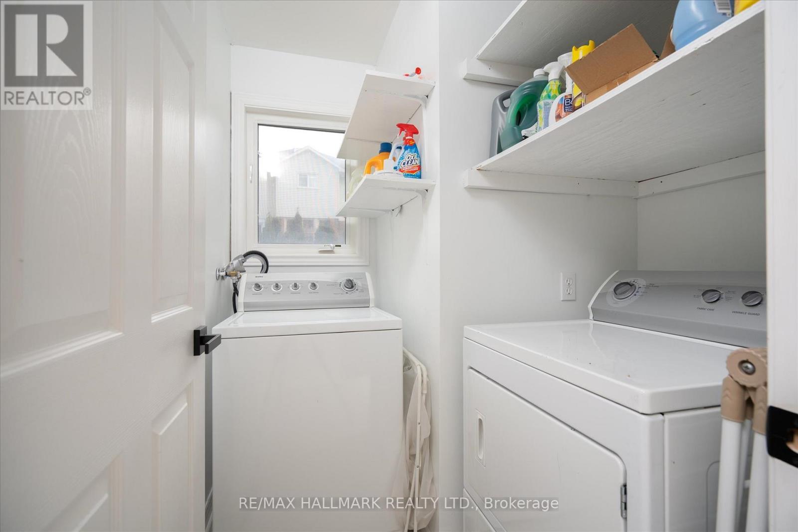 23 MASTWOOD CRESCENT - 29