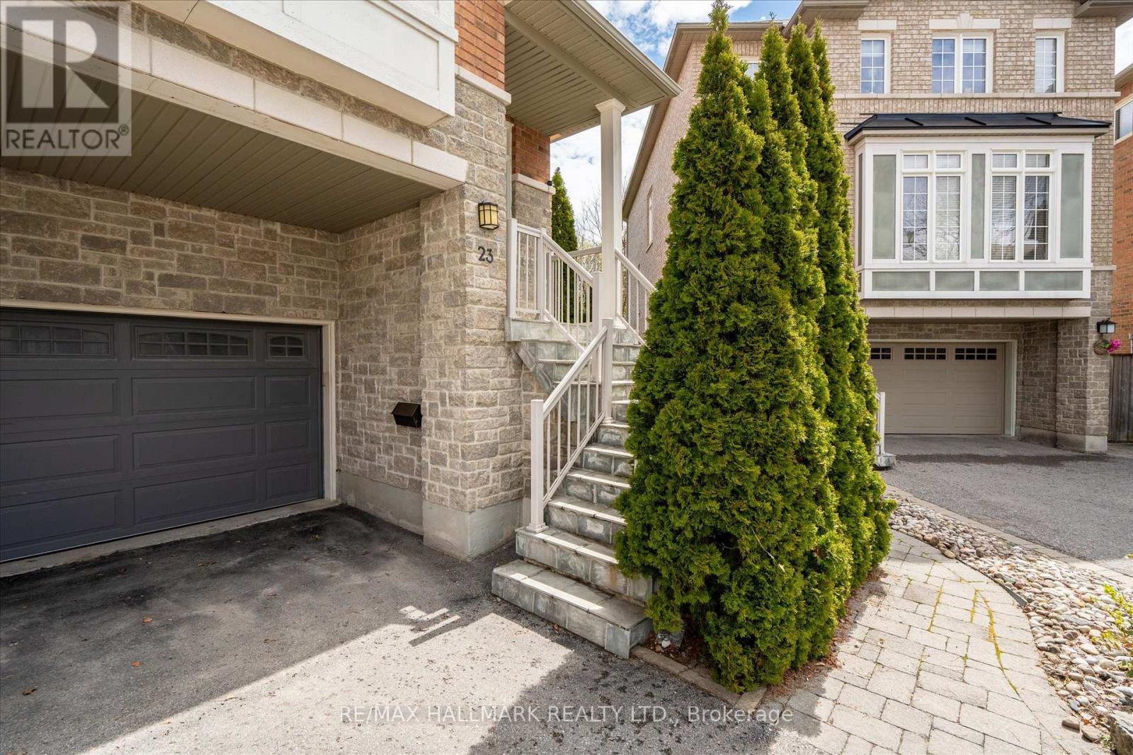 23 MASTWOOD CRESCENT - 7
