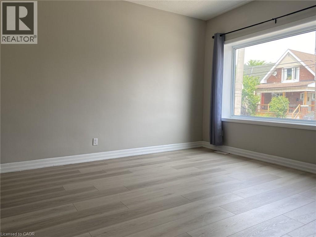 1164 CANNON Street E Unit# MAIN, Hamilton, Ontario, L8L2K1 — Photo 5