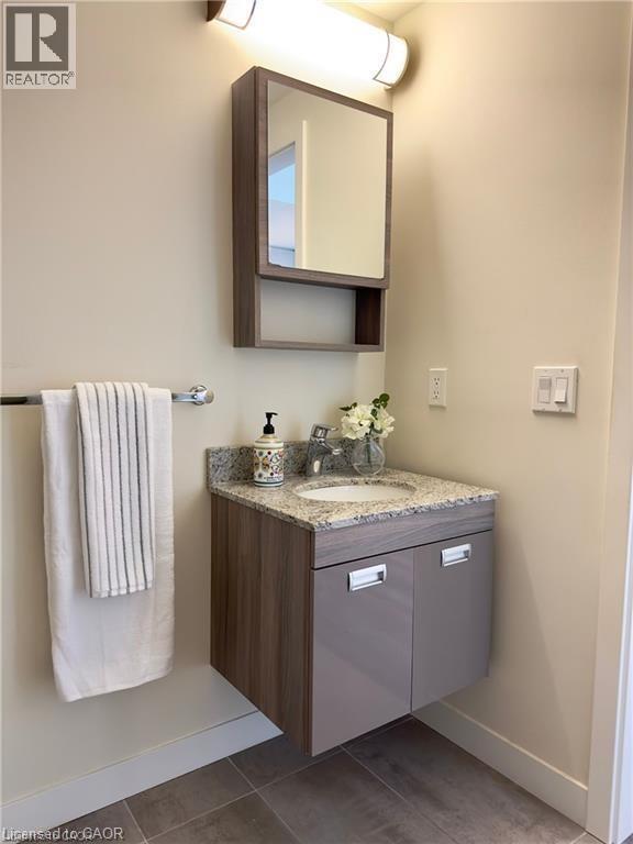 257 HEMLOCK Street Unit# 301, Waterloo, Ontario, N2L3R4 — Photo 14