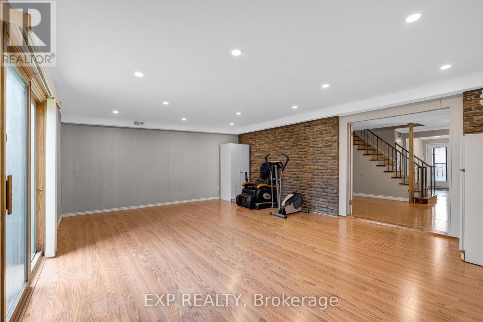 810 SRIGLEY STREET - 10