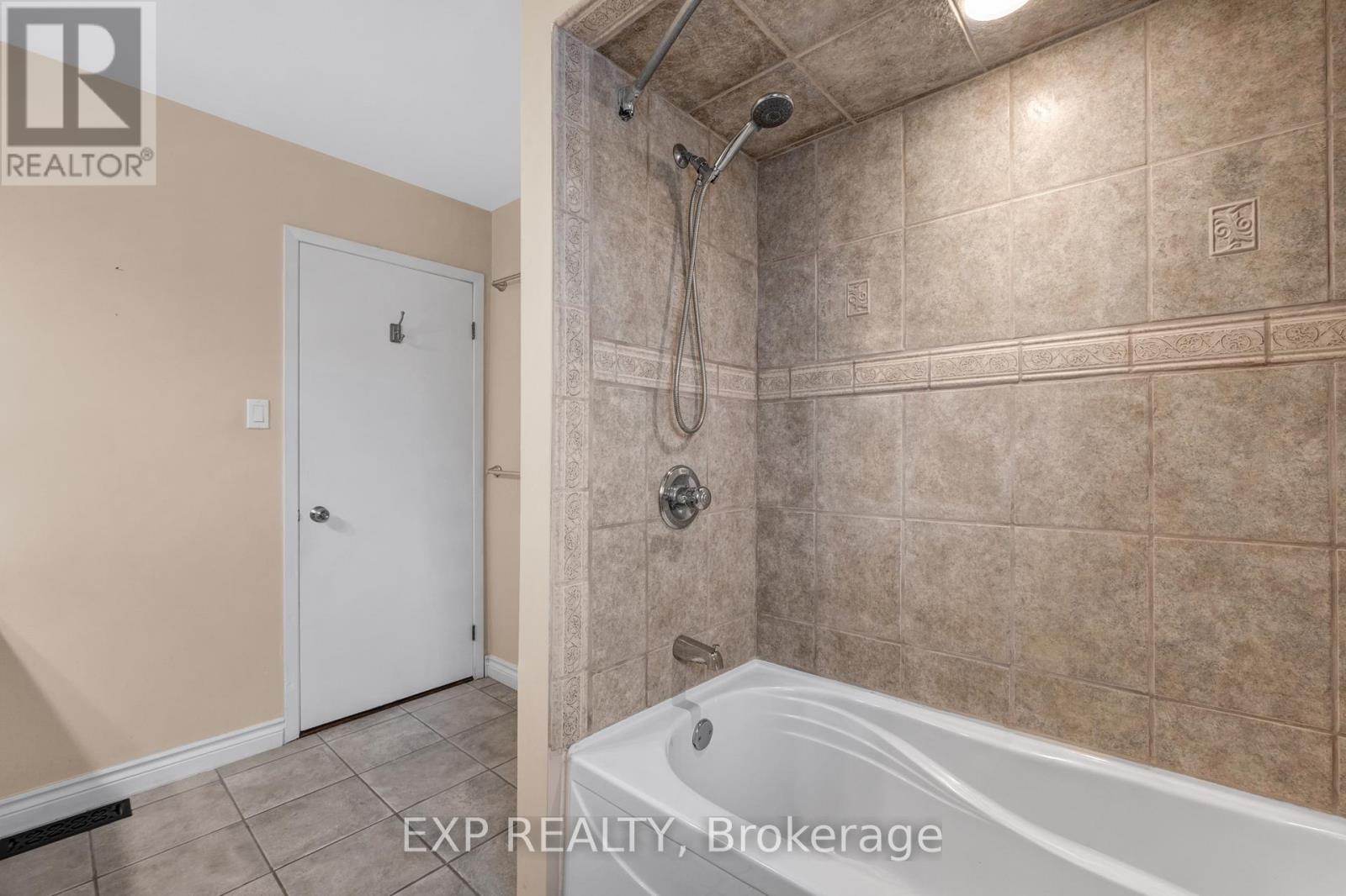 810 SRIGLEY STREET - 31